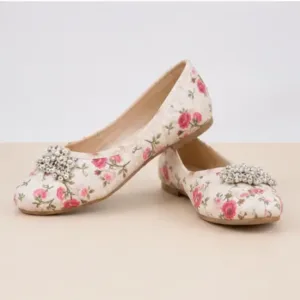 Kids Baby Girls Jutti – Handmade Floral Print Ethnic Slip-On Shoes with Comfortable TPR Sole ( multicolor, 4.5-5 Years )